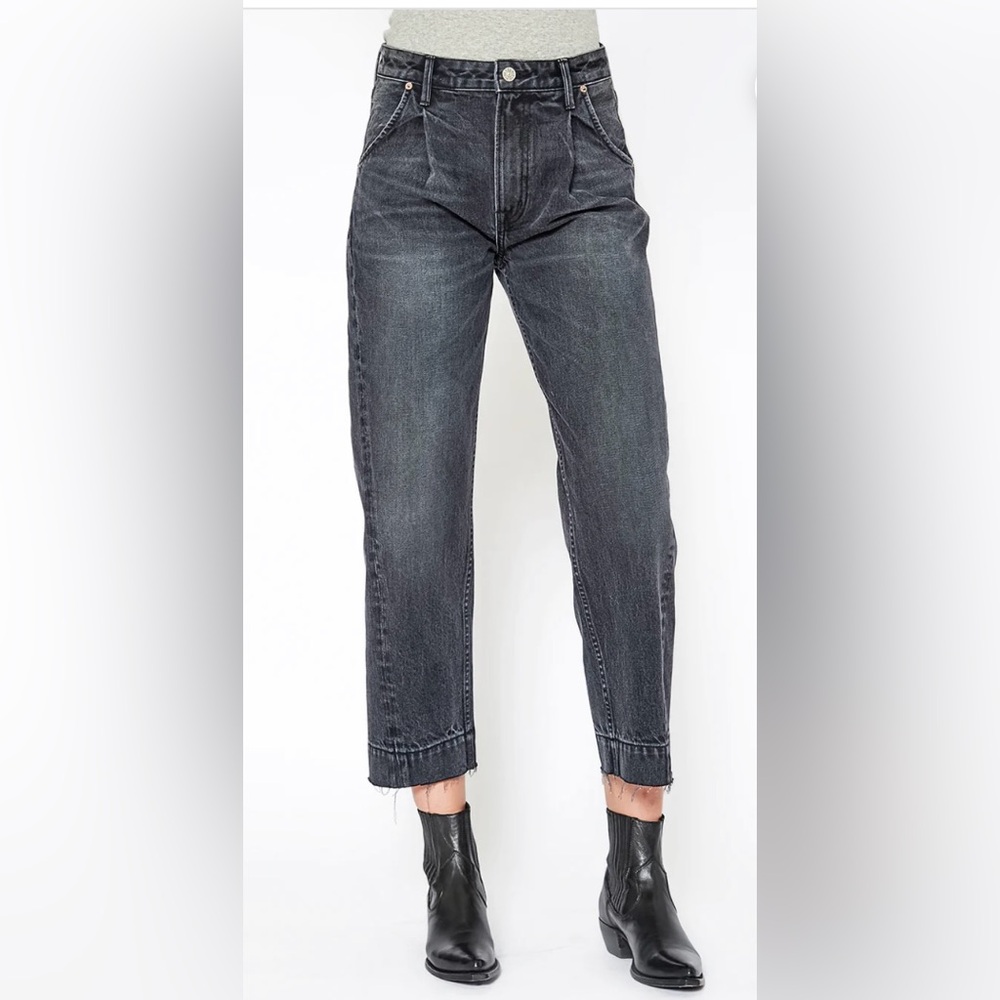 No End Denim in black comfort crop